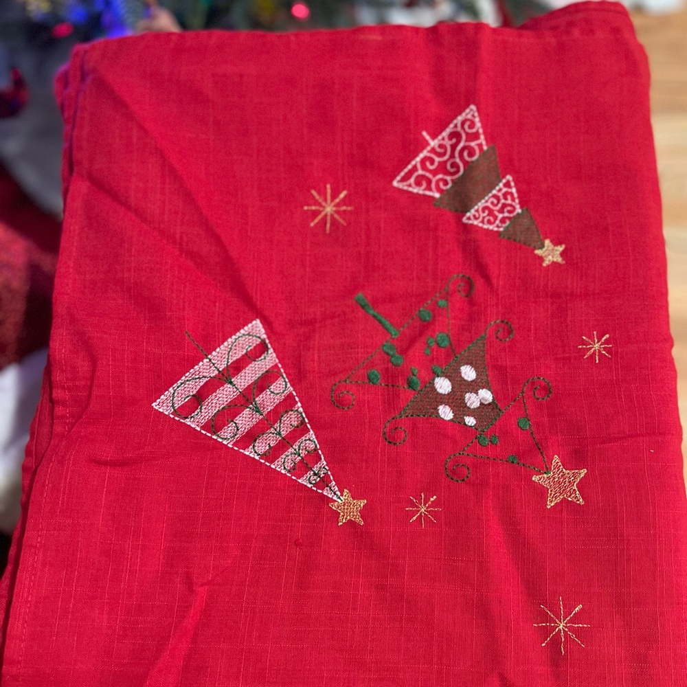 Christmas Holiday Table Cloth